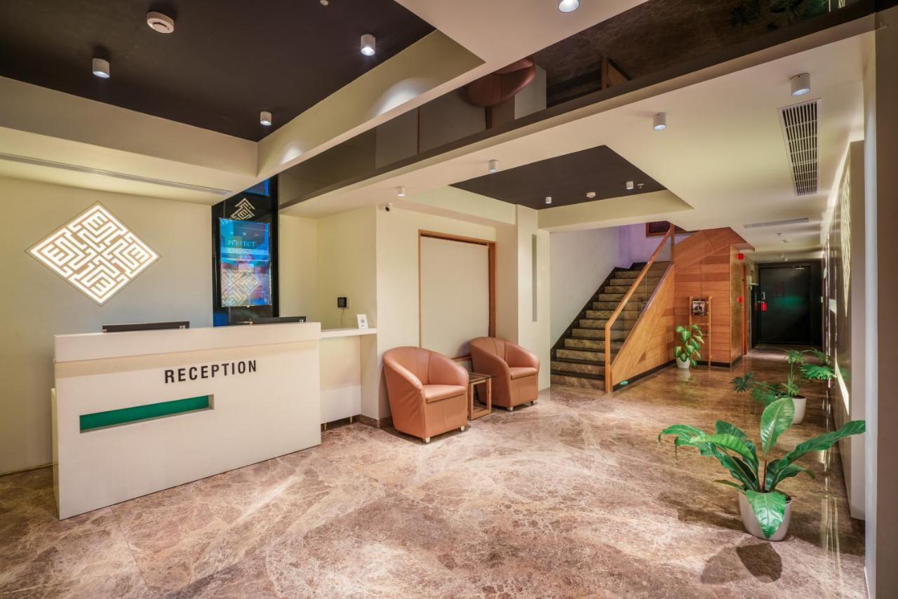 Townbridge Hotels & Suites Kochi Εξωτερικό φωτογραφία