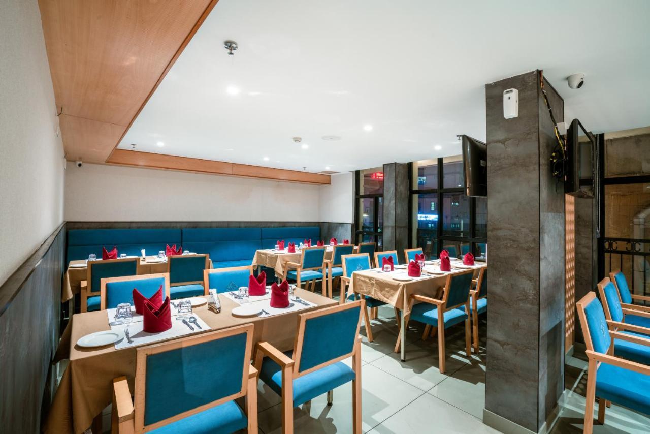 Townbridge Hotels & Suites Kochi Εξωτερικό φωτογραφία